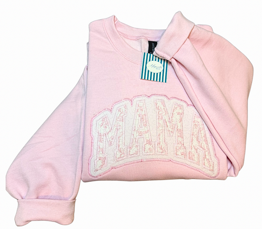 𝐌𝐚𝐦𝐚 𝐪𝐮𝐢𝐥𝐭 𝐬𝐭𝐢𝐭𝐜𝐡